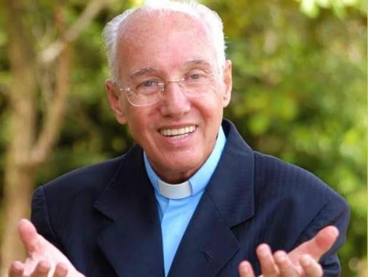 Monsenhor Jonas Habib, sacerdote católico e fundador da comunidade Canção Nova - divulgação