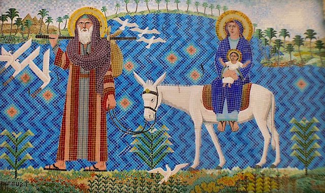 Mosaico em igreja copta na cidade do Cairo, no Egito, mostra a Sagrada Família na Fuga para o Egito