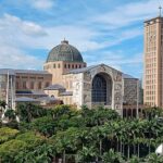 Vista da face Norte do Santuário Nacional de Aparecida - Marcos Elias Oliveira Júnior - Wikimedia