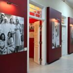 Galeria do Memorial da Venerável Madre Maria Teresa de Jesus Eucarístico, em Campos do Jordão, cidade próxima de Aparecida