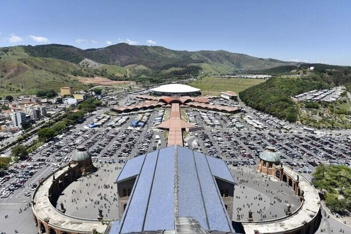 Vista superior do estacionamento Sul do Santuário Nacional de Aparecida - divulgação