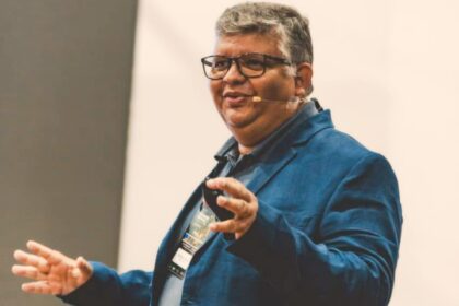 Sidnésio Moura, renomado turismólogo eespecialista em turismo religioso - foto Divulgação