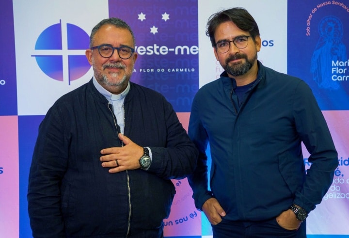 Padre Manoel Oliveira Filho e professor Daniel Aguirre Campos - Divulgação